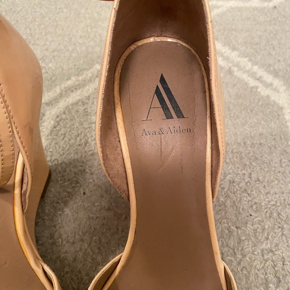 Ava & Aiden Nude Wedge Heels Size 8.5 - Picture 8 of 8